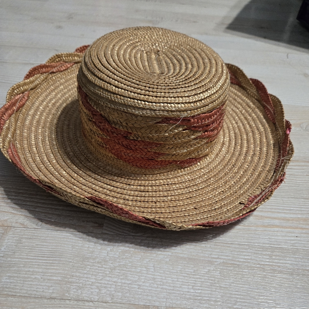 Vintage Womens Straw Hat
